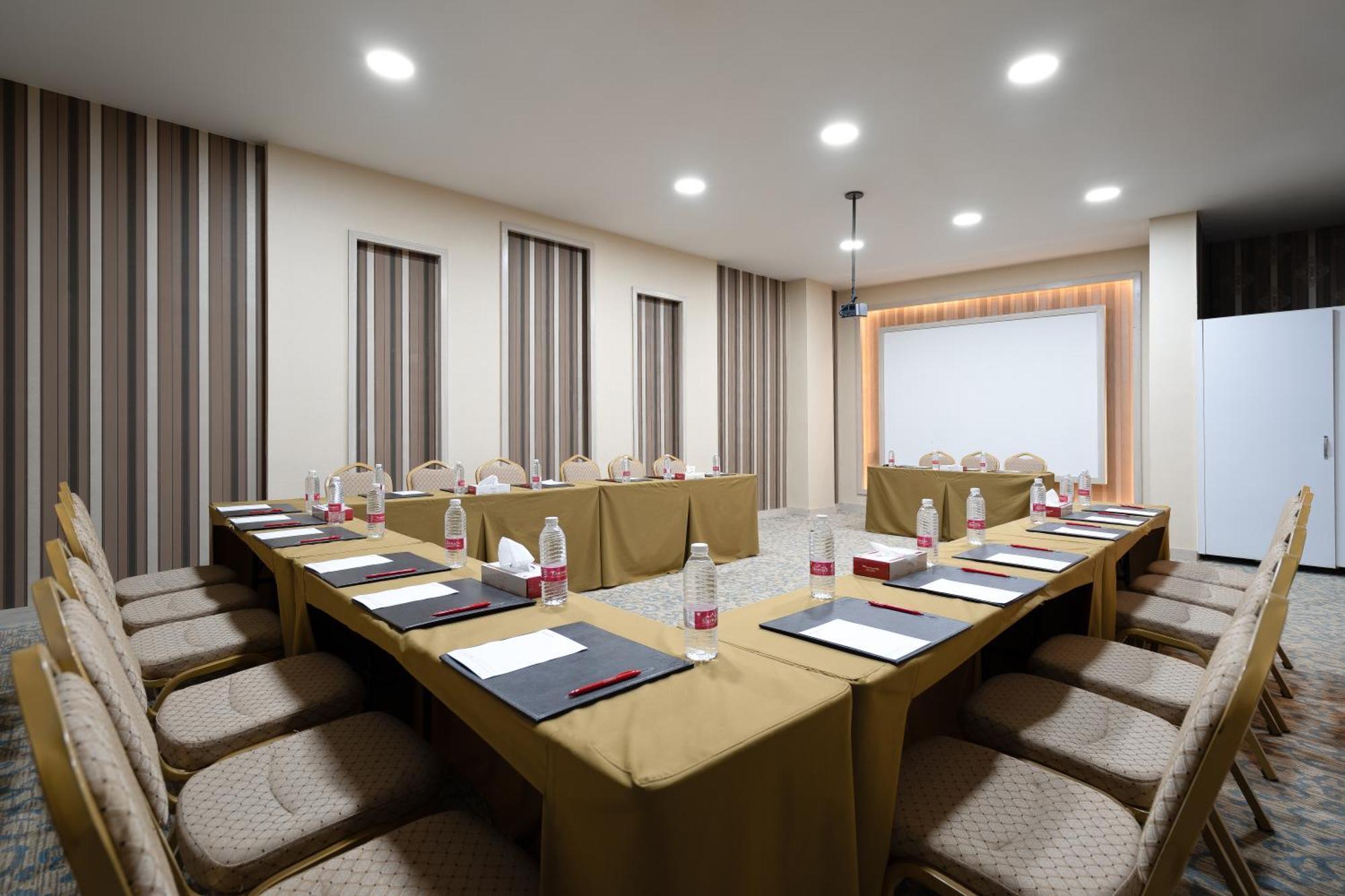 Ramada By Wyndham - Sulaymaniyah Salim Street Exterior foto